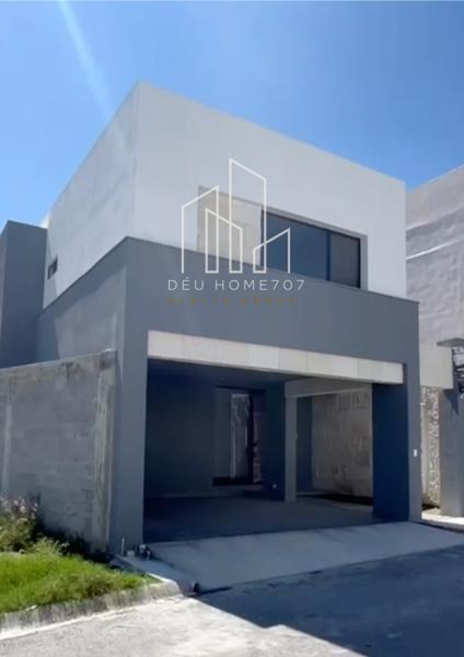 Casa en venta en Cumbres de Santiago, Santiago, Nuevo León Casa en venta en Cumbres de Santiago, Santiago, Nuevo León
