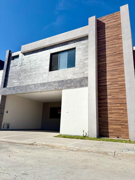 Casa en venta en Los Viñedos, Torreón, Coahuila de Zaragoza Casa en venta en Los Viñedos, Torreón, Coahuila de Zaragoza