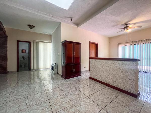 Casa en venta en Los Doctores, Saltillo, Coahuila de Zaragoza Casa en venta en Los Doctores, Saltillo, Coahuila de Zaragoza