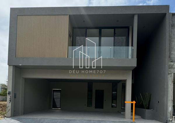 Casa en venta en Amorada Privada Residencial, Santiago, Nuevo León Casa en venta en Amorada Privada Residencial, Santiago, Nuevo León