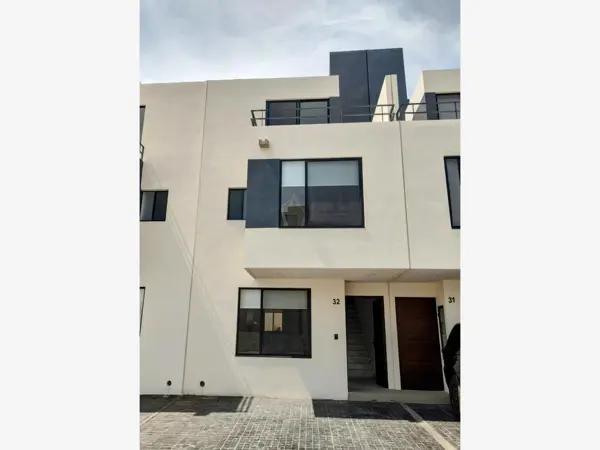 Casa en venta en El Mirador, El Marqués, Querétaro Casa en venta en El Mirador, El Marqués, Querétaro