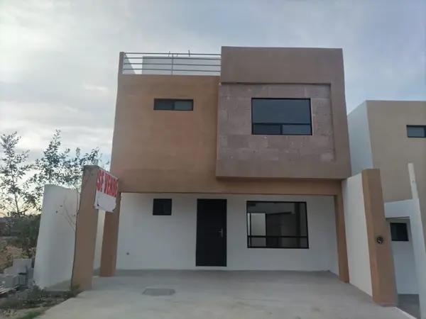Casa en venta en Residencial Rincón de San Vicente, Saltillo, Coahuila de Zaragoza Casa en venta en Residencial Rincón de San Vicente, Saltillo, Coahuila de Zaragoza