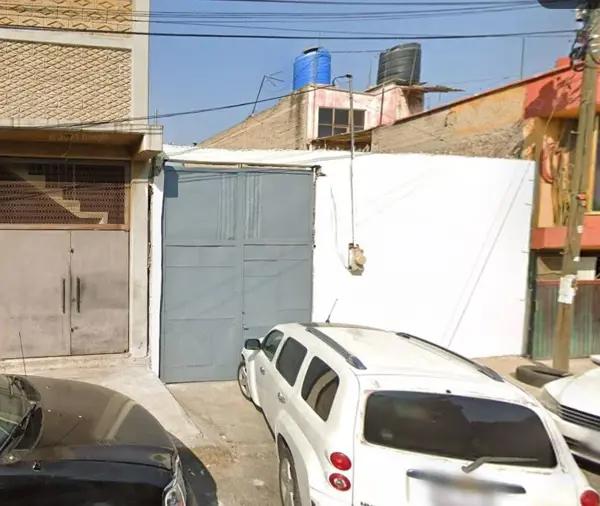 Casa en venta en Nueva Juárez Pantitlán Tercera Sección, Nezahualcóyotl, México Casa en venta en Nueva Juárez Pantitlán Tercera Sección, Nezahualcóyotl, México