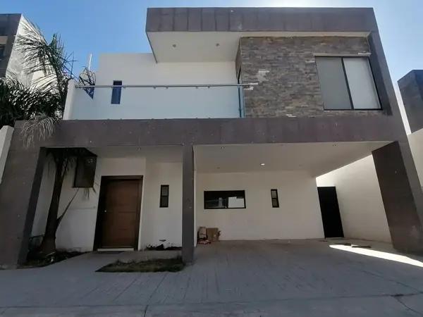 Casa en venta en Los Arrayanes, Gómez Palacio, Durango Casa en venta en Los Arrayanes, Gómez Palacio, Durango