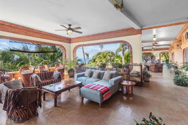 Casa en venta en Higuera Blanca, Bahía de Banderas, Nayarit Casa en venta en Higuera Blanca, Bahía de Banderas, Nayarit