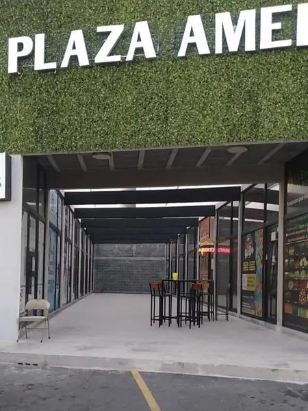 Local en renta en Puerta de Hierro, Monterrey, Nuevo León Local en renta en Puerta de Hierro, Monterrey, Nuevo León