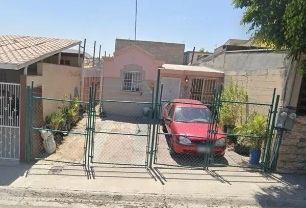 Casa en remate en Villa Fontana XIII, Tijuana, Baja California Casa en remate en Villa Fontana XIII, Tijuana, Baja California