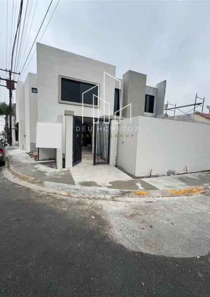 Casa en venta en Contry la Escondida, Guadalupe, Nuevo León Casa en venta en Contry la Escondida, Guadalupe, Nuevo León