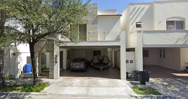 Casa en venta en Bosques de las Cumbres, Monterrey, Nuevo León Casa en venta en Bosques de las Cumbres, Monterrey, Nuevo León