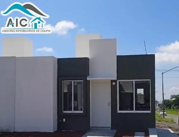 Casa en venta en Residencial Tulipanes, Villa de Álvarez, Colima Casa en venta en Residencial Tulipanes, Villa de Álvarez, Colima