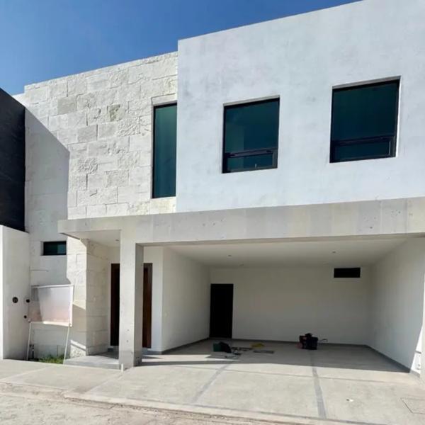 Casa en venta en Los Viñedos, Torreón, Coahuila de Zaragoza Casa en venta en Los Viñedos, Torreón, Coahuila de Zaragoza