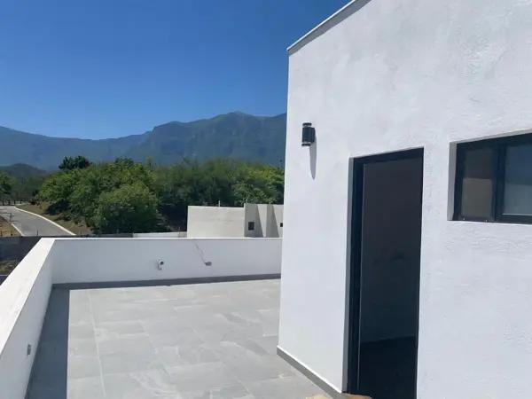Casa en venta en Los Olivos Residencial, Santiago, Nuevo León Casa en venta en Los Olivos Residencial, Santiago, Nuevo León