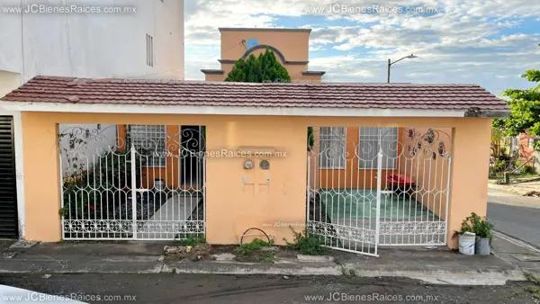 Casa en venta en Palma Real, Veracruz, Veracruz de Ignacio de la Llave Casa en venta en Palma Real, Veracruz, Veracruz de Ignacio de la Llave
