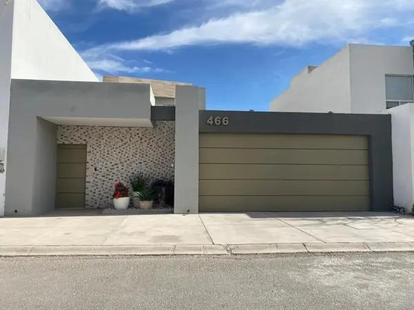 Casa en venta en Real del Nogalar, Torreón, Coahuila de Zaragoza Casa en venta en Real del Nogalar, Torreón, Coahuila de Zaragoza