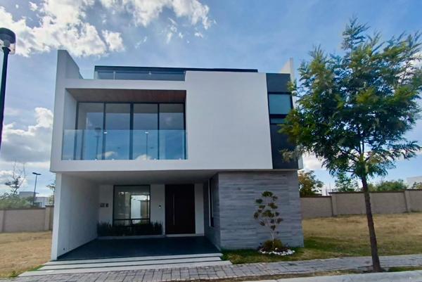 Casa en venta en Lomas de Angelópolis, San Andrés Cholula, Puebla Casa en venta en Lomas de Angelópolis, San Andrés Cholula, Puebla