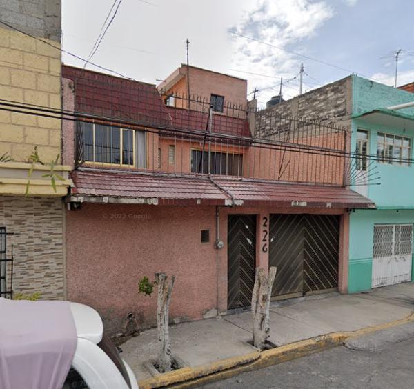 Casa en remate en Esperanza, Nezahualcóyotl, México Casa en remate en Esperanza, Nezahualcóyotl, México