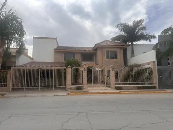 Casa en renta en Residencial los Fresnos, Torreón, Coahuila de Zaragoza Casa en renta en Residencial los Fresnos, Torreón, Coahuila de Zaragoza
