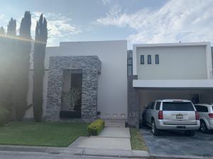 Casa en renta en Hacienda del Rosario, Torreón, Coahuila de Zaragoza Casa en renta en Hacienda del Rosario, Torreón, Coahuila de Zaragoza