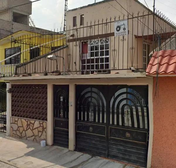 Casa en venta en FOVISSSTE (José María Morelos y Pavón), Ecatepec de Morelos, México Casa en venta en FOVISSSTE (José María Morelos y Pavón), Ecatepec de Morelos, México