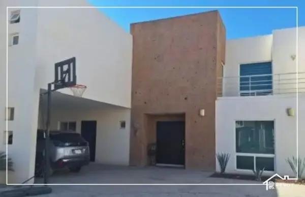 Casa en venta en Los Viñedos, Torreón, Coahuila de Zaragoza Casa en venta en Los Viñedos, Torreón, Coahuila de Zaragoza