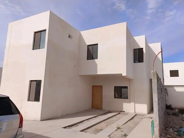 Casa en venta en Los Olivos, Gómez Palacio, Durango Casa en venta en Los Olivos, Gómez Palacio, Durango
