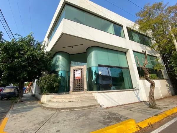 Edificio en venta en Maravillas, Cuernavaca, Morelos Edificio en venta en Maravillas, Cuernavaca, Morelos