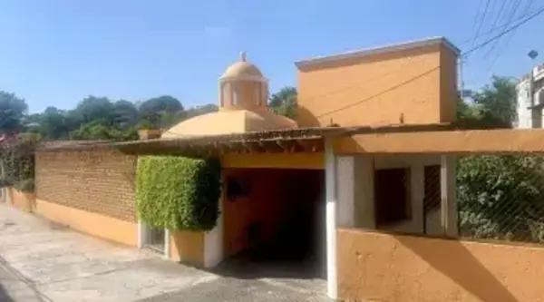 Casa en renta en Club de golf Tabachines, Cuernavaca, Morelos Casa en renta en Club de golf Tabachines, Cuernavaca, Morelos