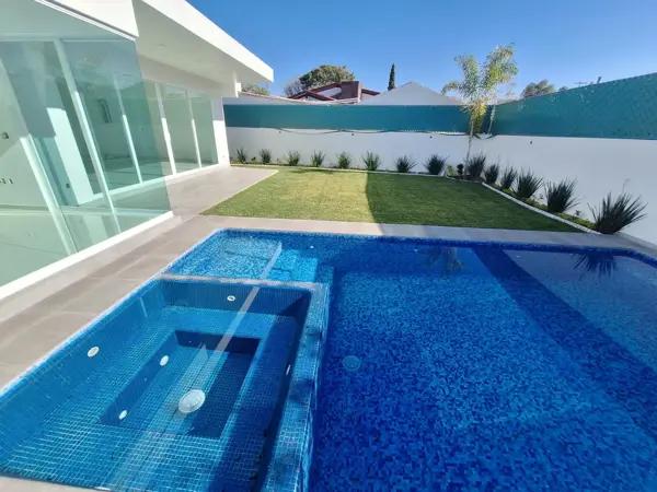 Casa en venta en Lomas de Cocoyoc, Atlatlahucan, Morelos Casa en venta en Lomas de Cocoyoc, Atlatlahucan, Morelos