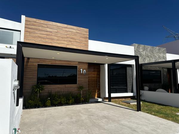 Casa en venta en Cañadas del Arroyo, Corregidora, Querétaro Casa en venta en Cañadas del Arroyo, Corregidora, Querétaro