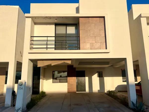 Casa en venta en Villas del Renacimiento, Torreón, Coahuila de Zaragoza Casa en venta en Villas del Renacimiento, Torreón, Coahuila de Zaragoza