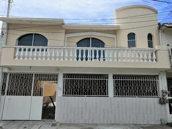 Edificio en Venta en Las Razas, Veracruz, Veracruz de Ignacio de la Llave Edificio en Venta en Las Razas, Veracruz, Veracruz de Ignacio de la Llave