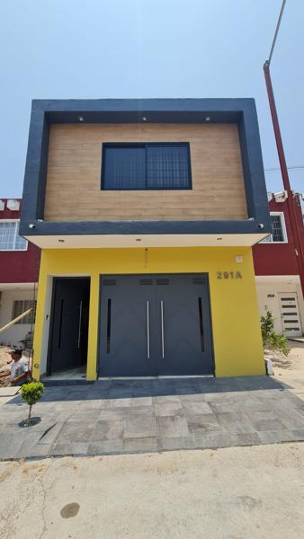 Casa en Venta en Fracc Villas Agua azul, Tuxtla Gutiérrez, Chiapas Casa en Venta en Fracc Villas Agua azul, Tuxtla Gutiérrez, Chiapas