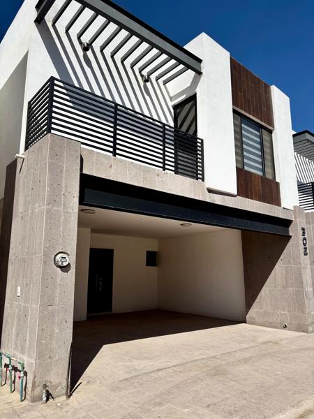 Casa en Venta en Los Viñedos, Torreón, Coahuila de Zaragoza LEONES II Casa en Venta en Los Viñedos, Torreón, Coahuila de Zaragoza LEONES II