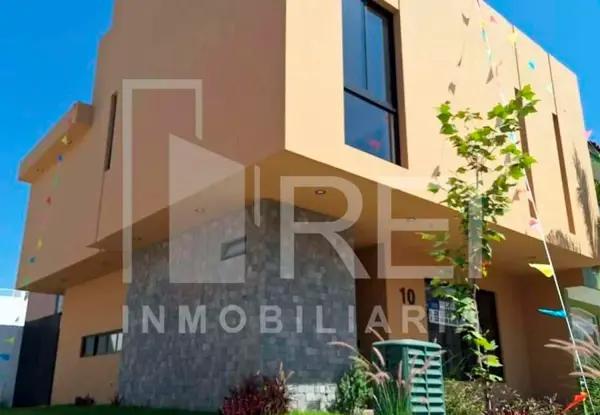 Casa en Venta en Condominio en La Tijera, Tlajomulco de Zúñiga, Jalisco Casa en Venta en Condominio en La Tijera, Tlajomulco de Zúñiga, Jalisco