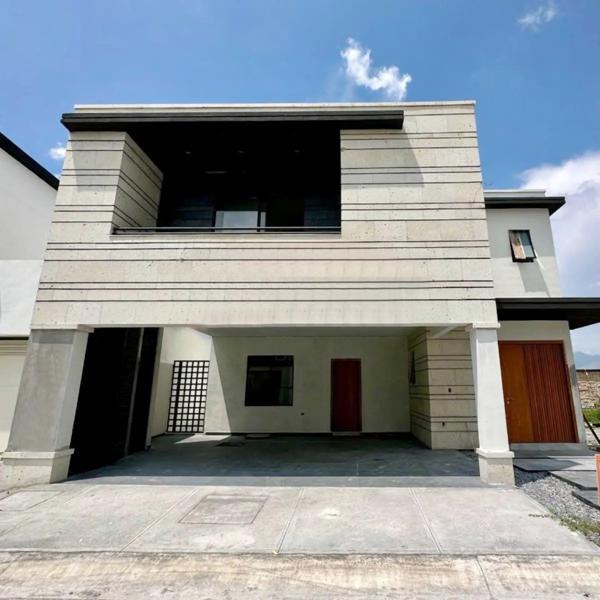 Casa en venta en La Escondida, Saltillo, Coahuila de Zaragoza Casa en venta en La Escondida, Saltillo, Coahuila de Zaragoza