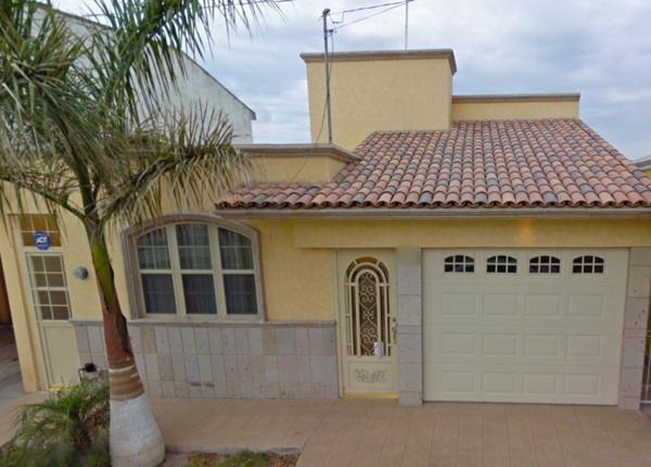 VENTA DE MARAVILLOSA CASA EN AVENIDA COSTERA, TORREÓN, COAHUILA VENTA DE MARAVILLOSA CASA EN AVENIDA COSTERA, TORREÓN, COAHUILA