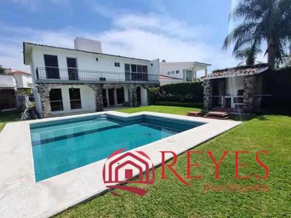 Casa en venta en Lomas de Cocoyoc, Atlatlahucan, Morelos Casa en venta en Lomas de Cocoyoc, Atlatlahucan, Morelos