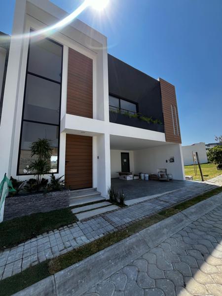 Casa en Venta en Lomas de Angelópolis, San Andrés Cholula, Puebla Casa en Venta en Lomas de Angelópolis, San Andrés Cholula, Puebla