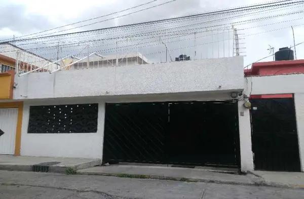 Casa en venta en Ciudad Azteca Sección Oriente, Ecatepec de Morelos, México Casa en venta en Ciudad Azteca Sección Oriente, Ecatepec de Morelos, México