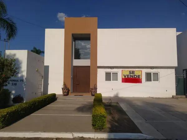 CASA EN VENTA EN CELAYA QUINTAS SANTA MARÍA CASA EN VENTA EN CELAYA QUINTAS SANTA MARÍA