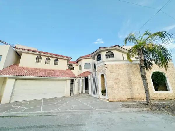 Casa en renta en Residencial el Fresno, Torreón, Coahuila de Zaragoza Casa en renta en Residencial el Fresno, Torreón, Coahuila de Zaragoza